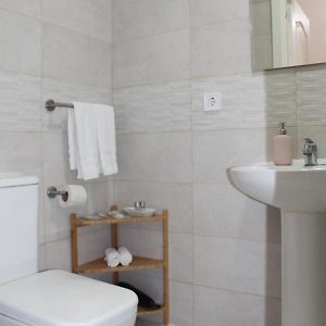 Habitación Estándar con Cama Queen